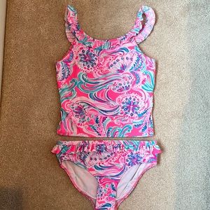 Girls two piece bathing suit